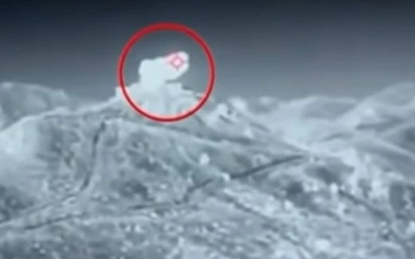 Kurram، Pakistan Army gives strong response to Afghanistan over unprovoked firing, 5 tank positions destroyed, key commander killed Kurram، Pakistan Army gives strong response to Afghanistan over unprovoked firing, 5 tank positions destroyed, key commander killed