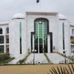 Tax authorities can take action at any time, without prior notice and at any location; Federal Constitutional Court