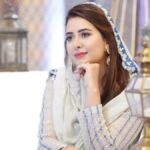 رابعہ انعم کا رمضان میں پہلا سموسہ کھانا سوشل میڈیا پر تنقید کا باعث بن گیا