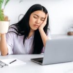 کھانے کے بعد نیند اور سستی کیوں آتی ہے؟ ماہرین نے اصل وجہ بتا دی
