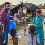 معاشی سروے کا بڑا انکشاف، ہر تیسرا پاکستانی غربت کے دباؤ میں